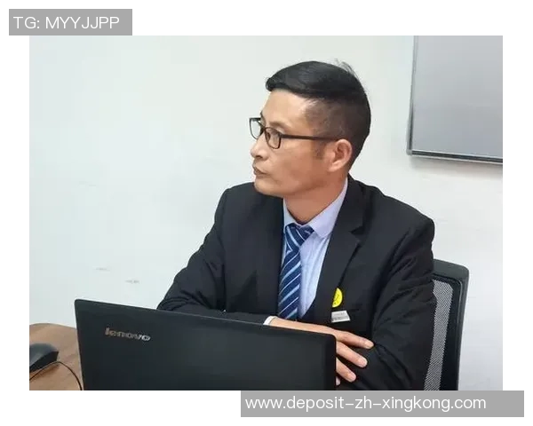 实况足球中的日本队表现分析与战术探讨让我们一起回顾精彩瞬间与未来展望